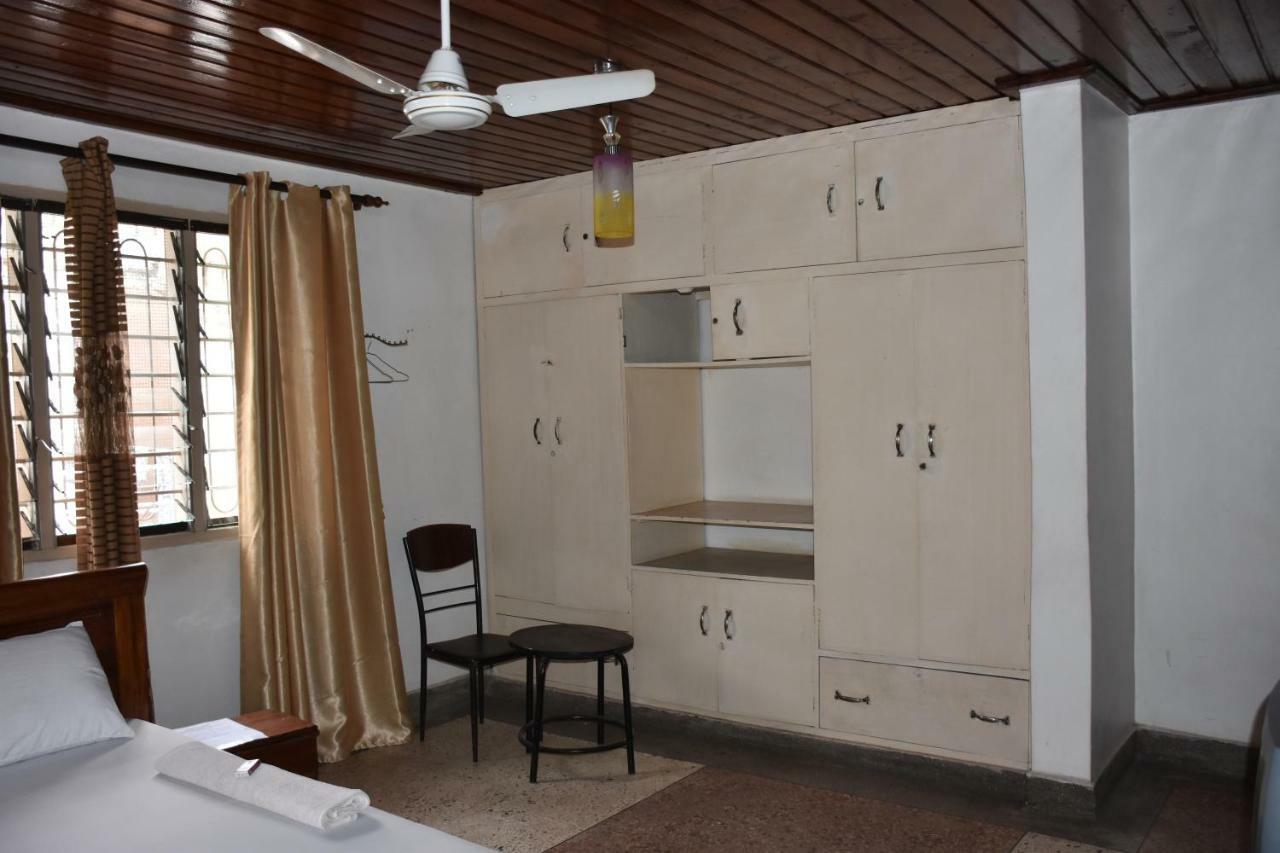 Kituri Royal Annex Bed and Breakfast Dar es Salaam Eksteriør billede