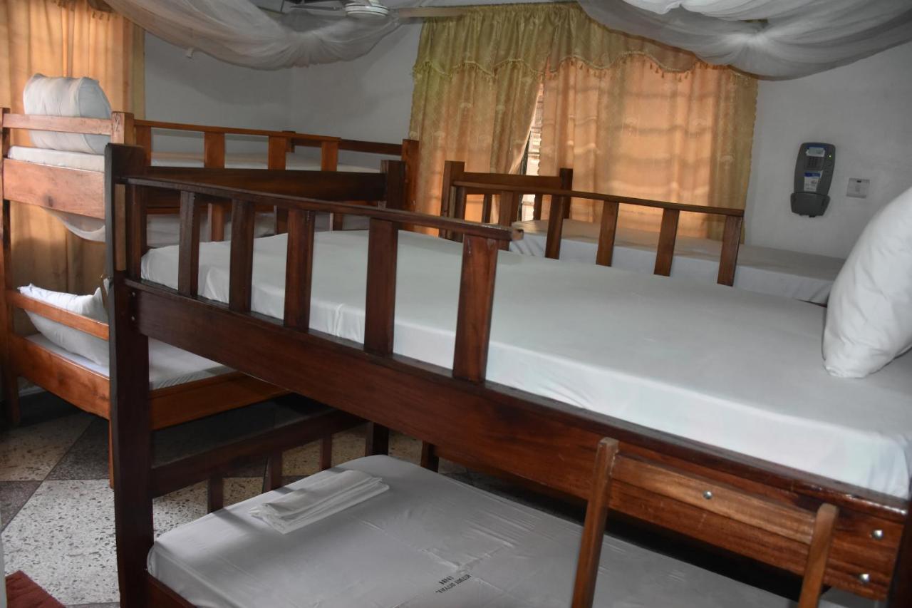 Kituri Royal Annex Bed and Breakfast Dar es Salaam Eksteriør billede